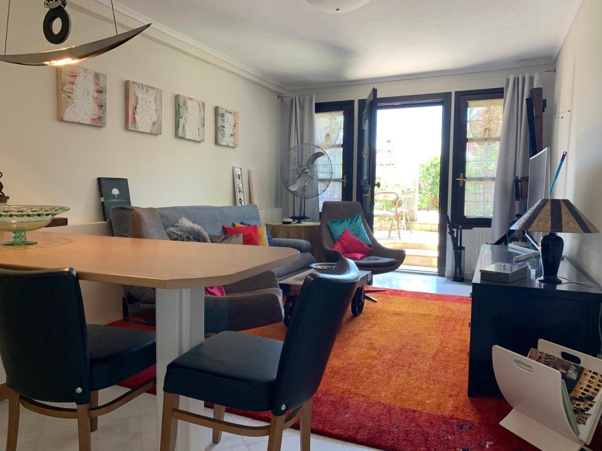 Gemuetliches Appartement In Ano Poli Thessaloníki Exteriör bild