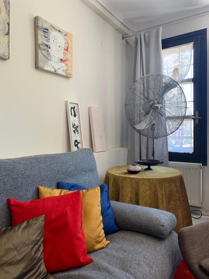 Gemuetliches Appartement In Ano Poli Thessaloníki Exteriör bild