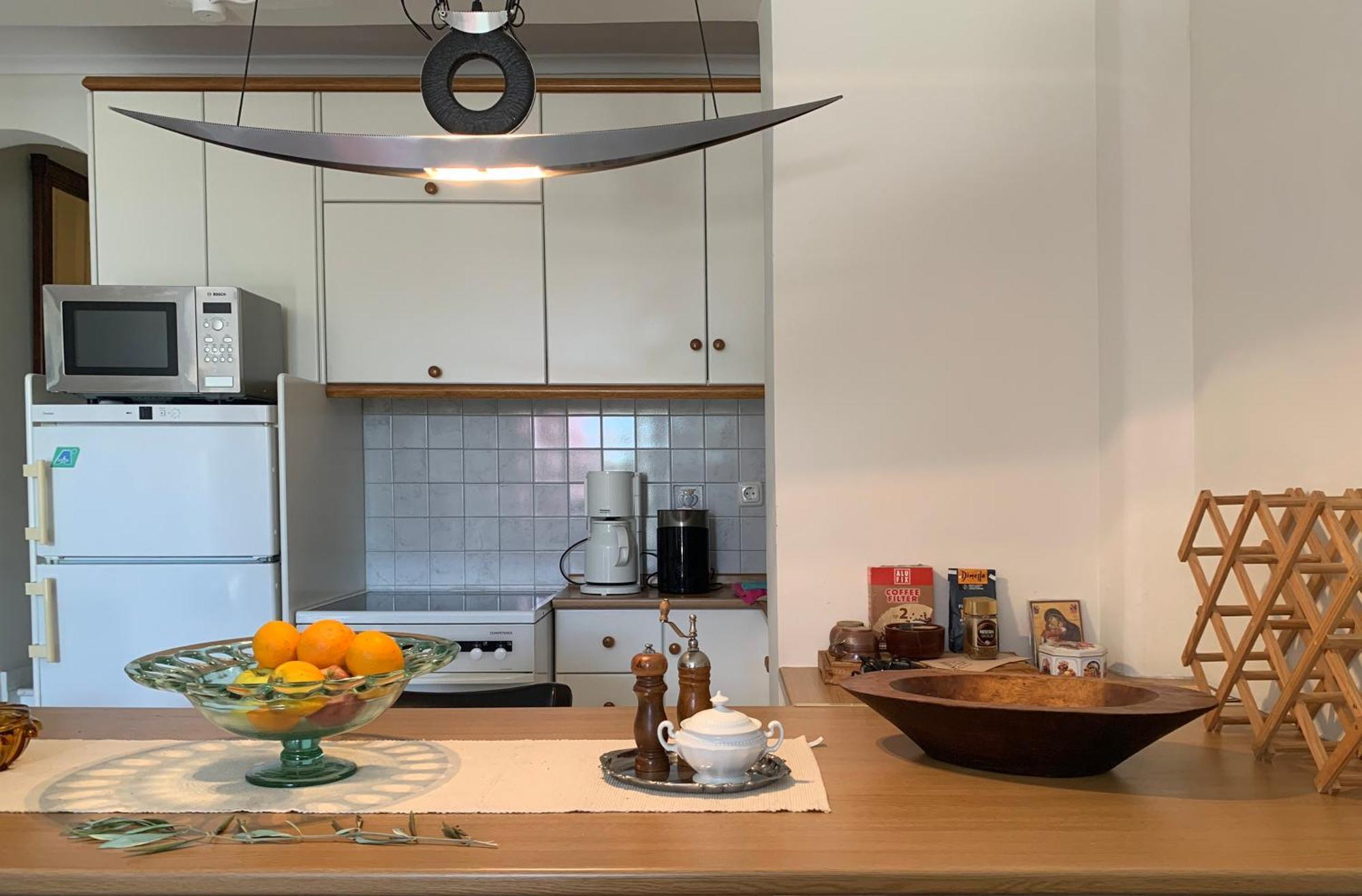 Gemuetliches Appartement In Ano Poli Thessaloníki Exteriör bild
